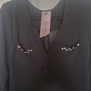 Moon Collection Sheer blk Studded High Low Hem Top Large